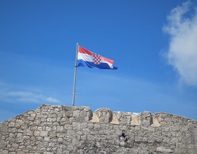 Čestitamo Dan državnosti!